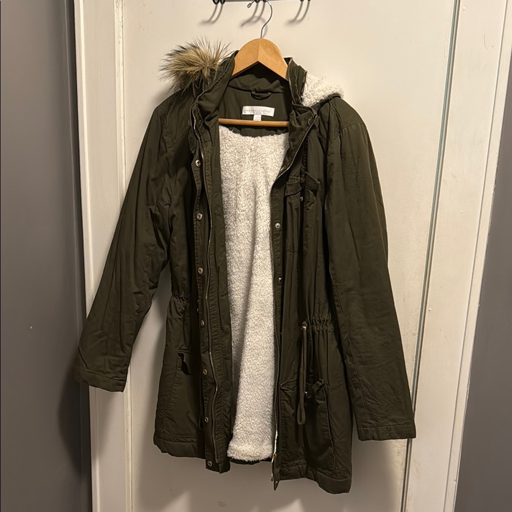 Women's Olive Parka with Faux Fur Trim
